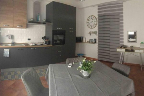 Alloggio incantevole/ bedsitting-room Altavilla Milicia